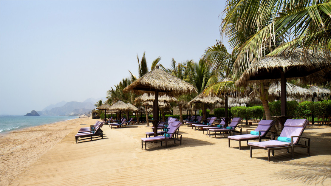 Le Méridien Al Aqah Beach Resort